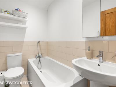 Picture 19